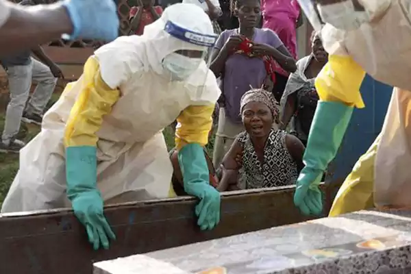 ebola2